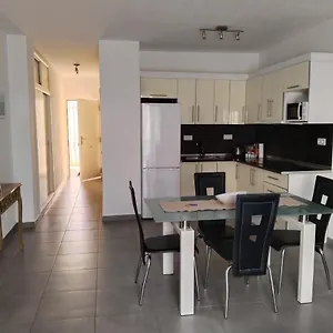 costa-adeje-1-bedroom-apartment.in-canary-islands.com/